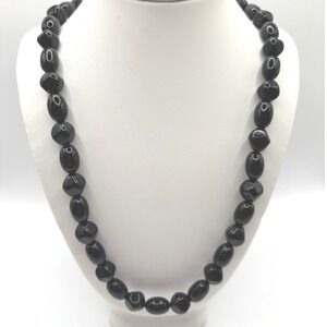VIntage Trifari‎ Black 28" Bead Necklace Gold Tone Clasp Minimalist